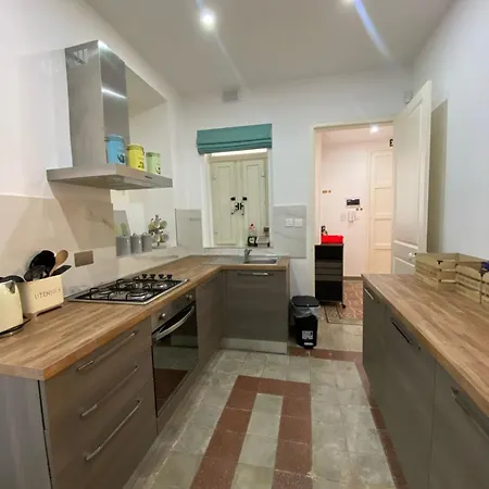 Apartment St Paul