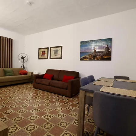 Capital Hideaway Appartement *